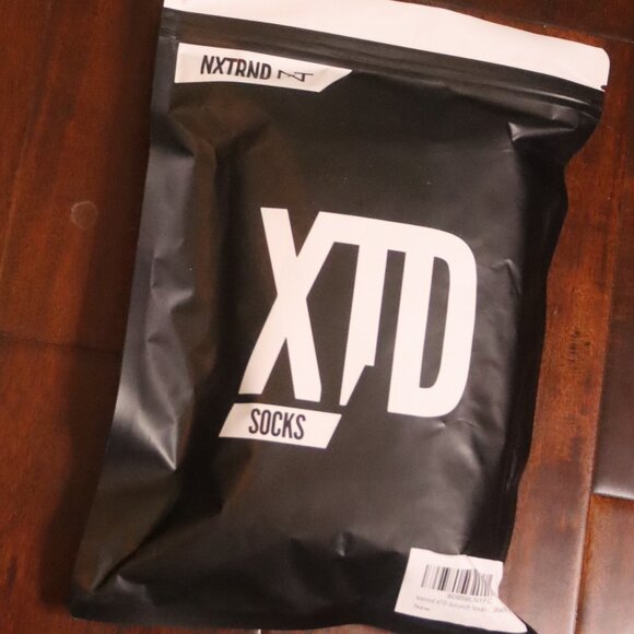 NNxtrnd XTD Scrunch Football Socks, Extra Long Padded Mens Black - Picture 2 of 4